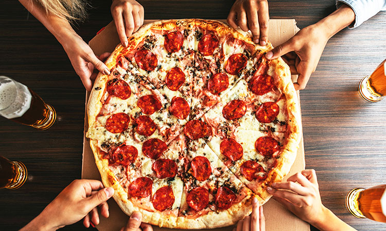 How Many Slices in a Large Pizza